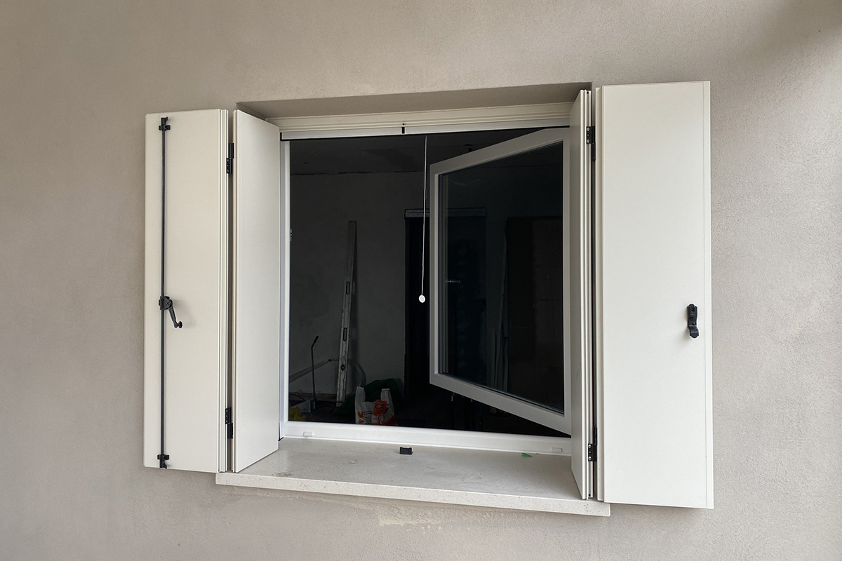 balconi serramenti in alluminio _6487327 (1)